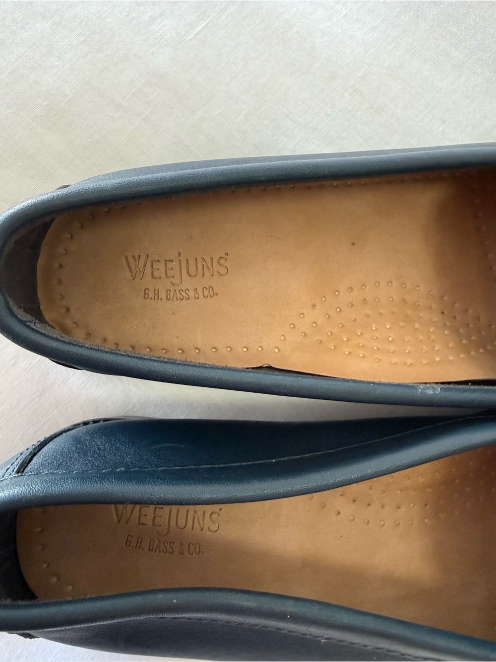 G.H. Bass & Co. | Women’s 8.5 | Navy Blue Kathleen Weejuns Penny Loafers - Picture 10 of 10